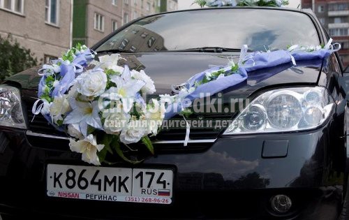 Свадебные украшения на машину