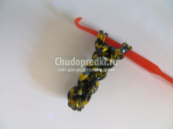 фигурки из резинок. Кока-кола