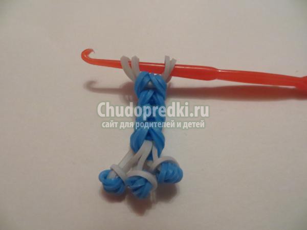 снежинка из резинок крючком