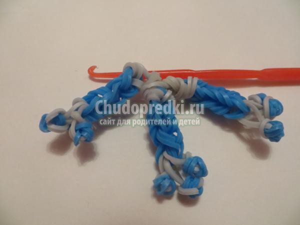 снежинка из резинок крючком