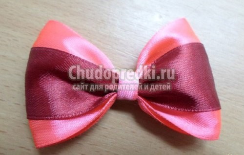 Бант из атласной ленты своими руками
