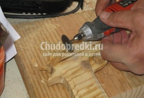 Как сделать пистолет из дерева Как сделать пистолет из дерева