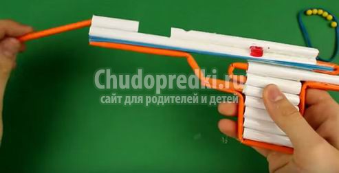 Как сделать из бумаги пистолет? Мастер-классы с фото
