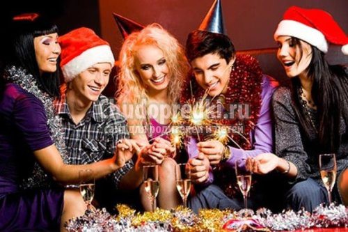 Как встречать Новый 2017 год петуха