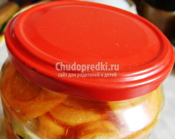 Морковь с яблоками консервированная Морковь с яблоками консервированная