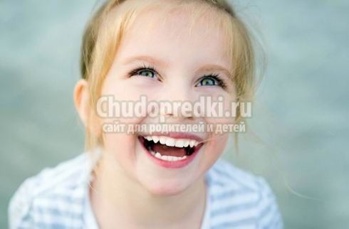 Причины появления и лечение стоматита у детей