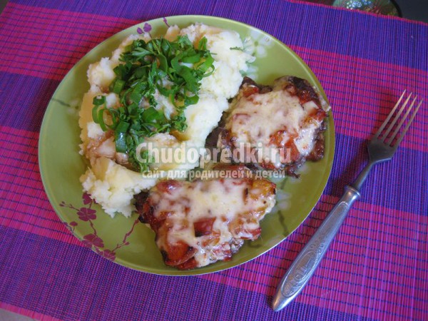 Мясные отбивные из говядины в духовке Мясные отбивные из говядины в духовке