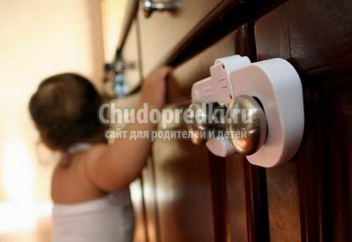 Как сделать жилое пространство совершенно безопасным для крохи