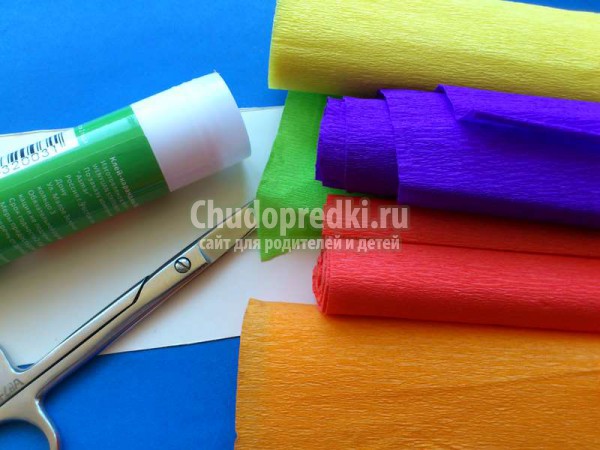 Попугай из гофробумаги