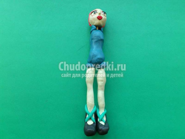 Монстр Хай из пластилина
