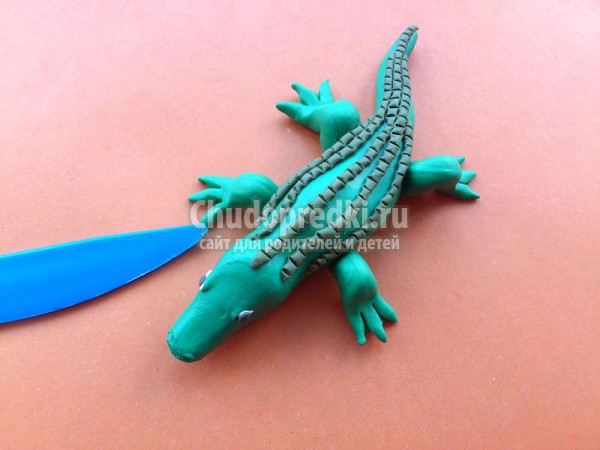 Крокодил из пластилина