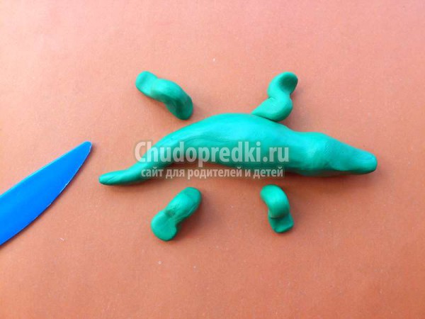 Крокодил из пластилина