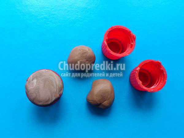 Кактусы из пластилина