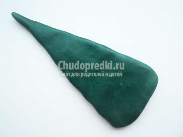 Елочка из пластилина