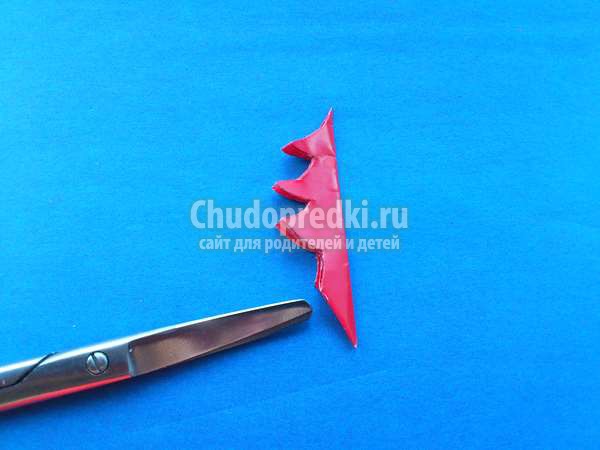 снежинка из бумаги