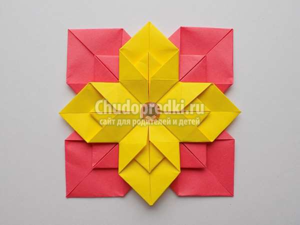 Цветок оригами