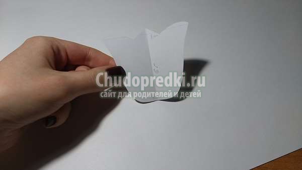 тюльпаны из бумаги 3D