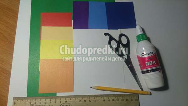 Аппликация из бумаги