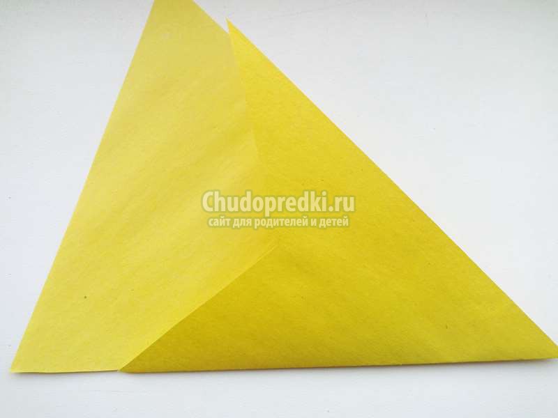 Открытка в виде букета тюльпанов из бумаги