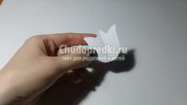 Детские поделки: бумажные тюльпаны