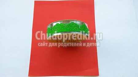 Яркая открытка с ромашками