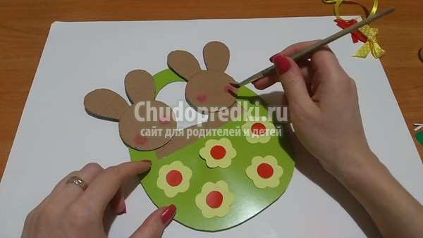 Пасхальная  поделка Зайчики