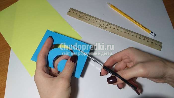 цветы из бумаги нарциссы