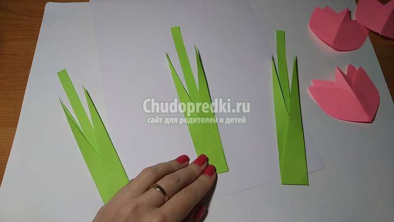Детская поделка: цветы