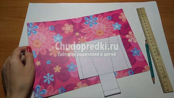 Объемные поделки  Цветы