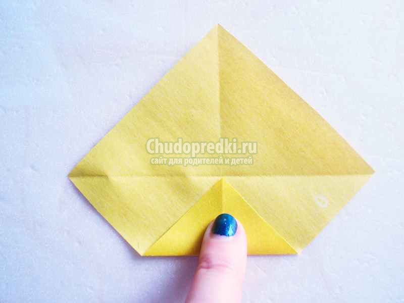 Цыпленок из бумаги оригами