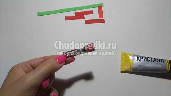 Заколка из репсовых лент