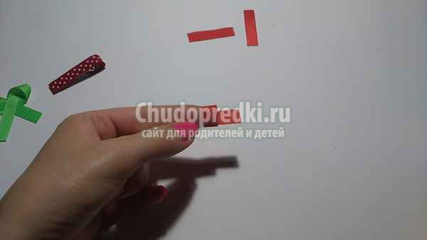 Заколка из репсовых лент