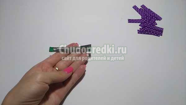 Заколка из репсовых лент Виноград