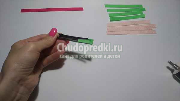 Заколка из репсовых лент Бабочка