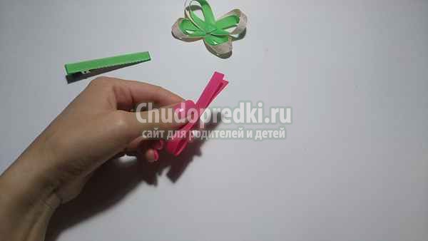 Заколка из репсовых лент Бабочка