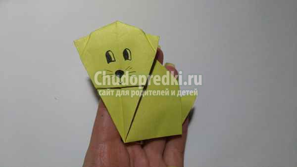 Кошка из бумаги