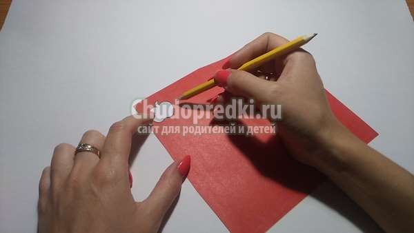 Осенняя аппликация из цветной бумаги ежики