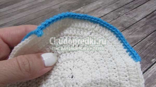 Рождественский ангелочек крючком