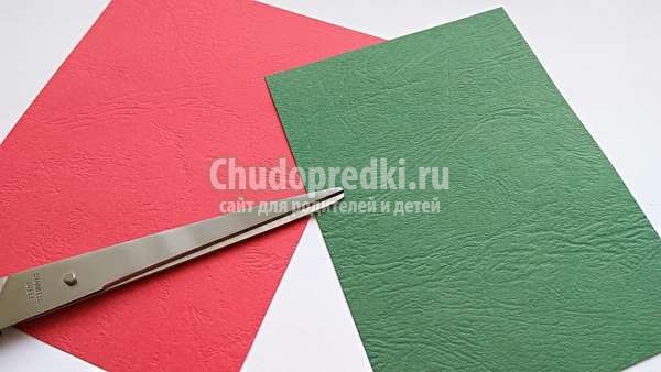 новогодняя открытка с рождественским венком