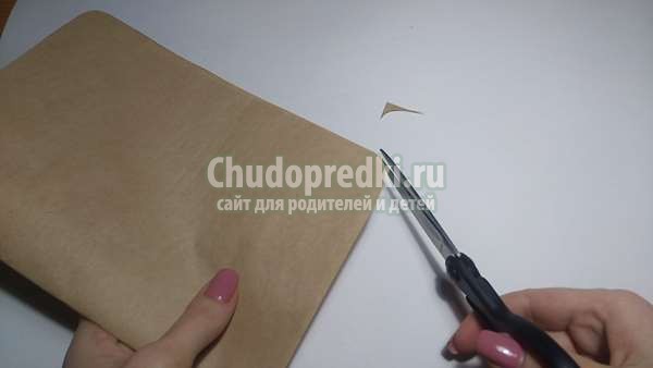 Открытка из крафт-бумаги сердца