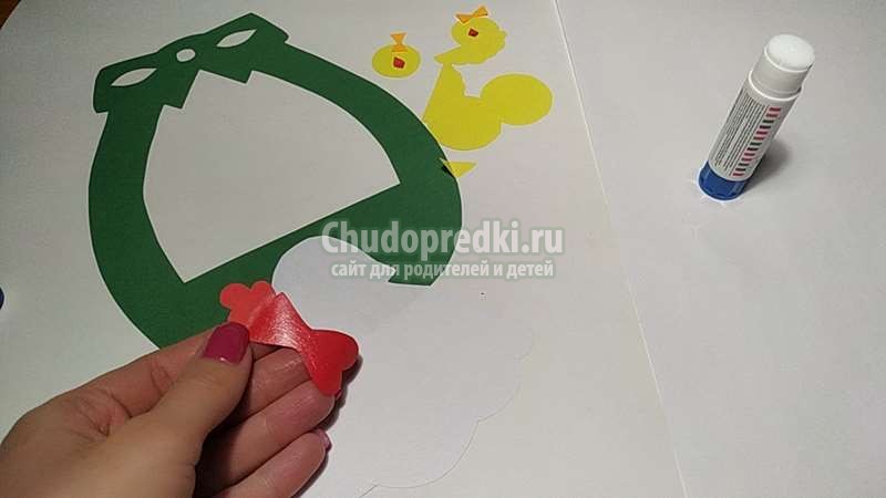 пасхальная поделка из цветной бумаги