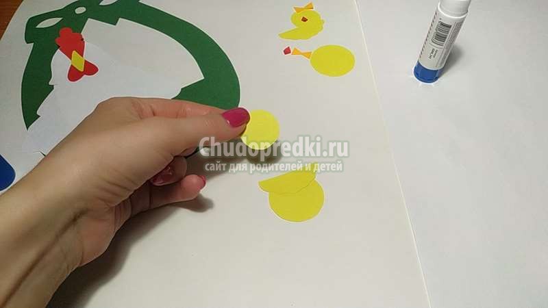 пасхальная поделка из цветной бумаги