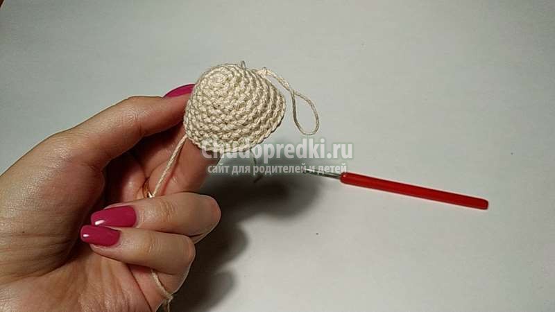 Яйцо, вязанное крючком на Пасху