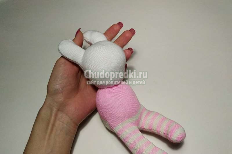 игрушка зайчик из носков