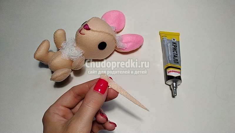 мышка из фетра