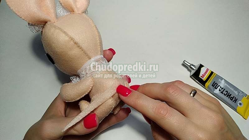 мышка из фетра