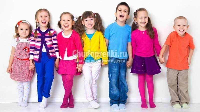 Модная одежда для детей в сезоне весна-лето