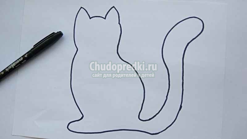 Аппликация из сухих листьев Котенок