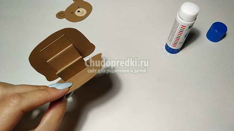 3Д мишка из цветного картона
