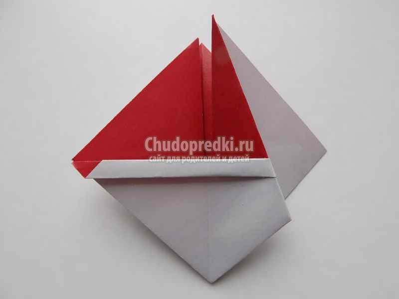 Как сделать Деда Мороза из бумаги